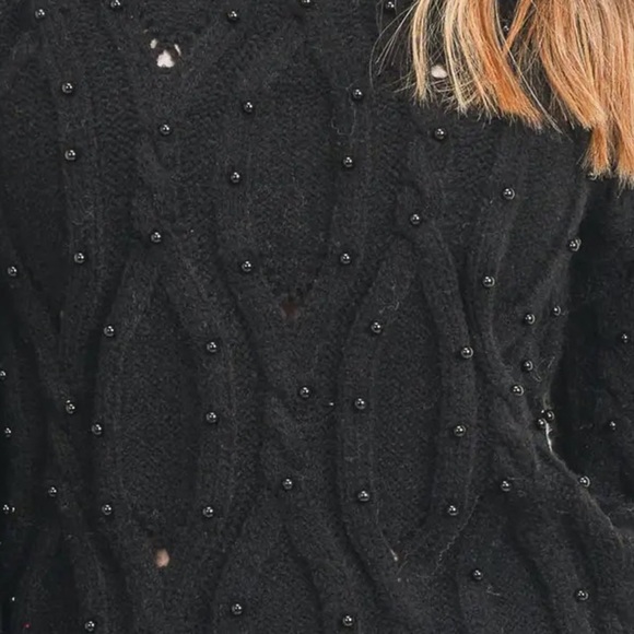 Sweet Rain Black Chunky Cable Knit Sweater - Picture 2 of 2